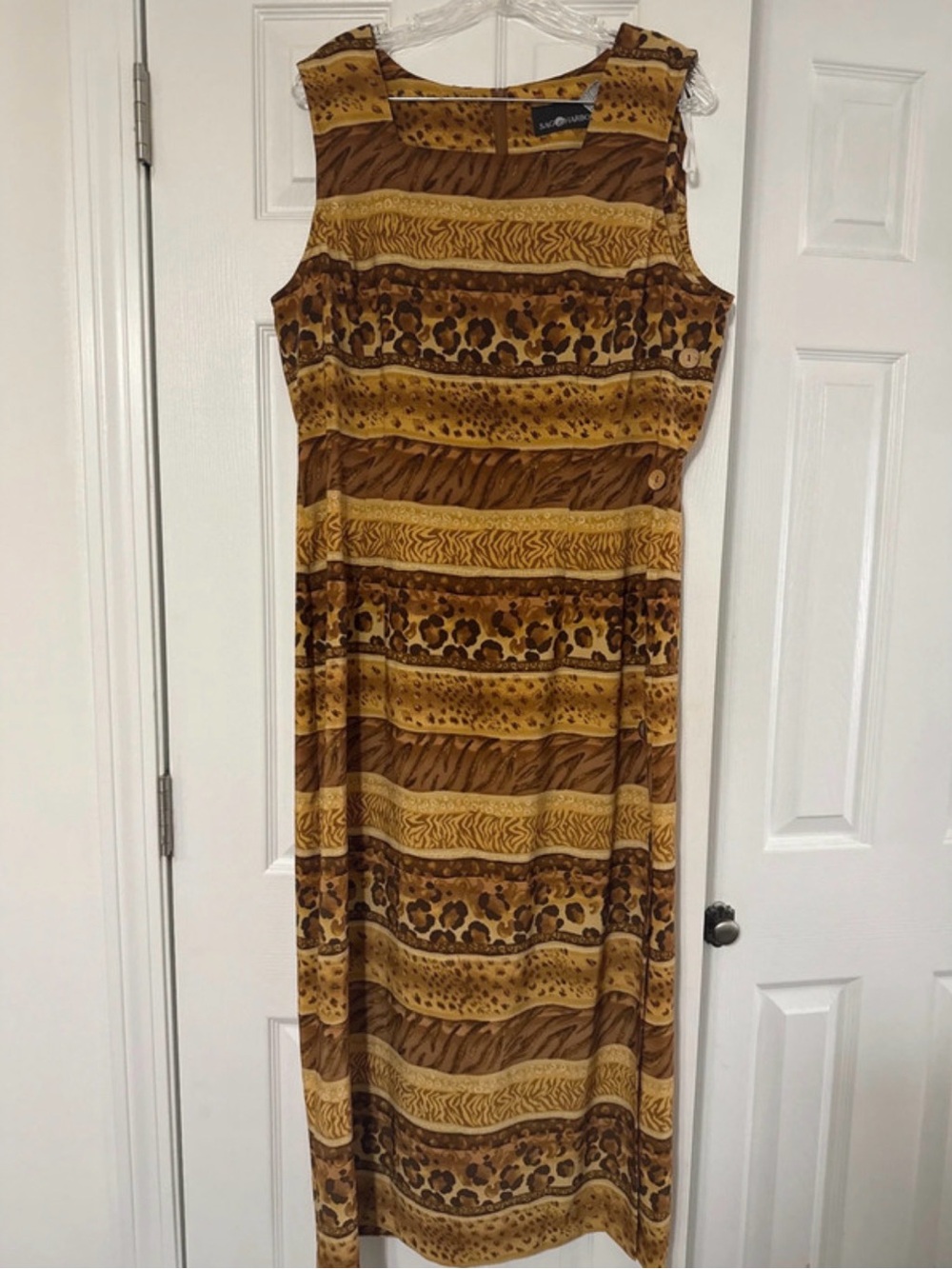 Sag Harbor animal print sleeveless sheath dress. Size US 16.